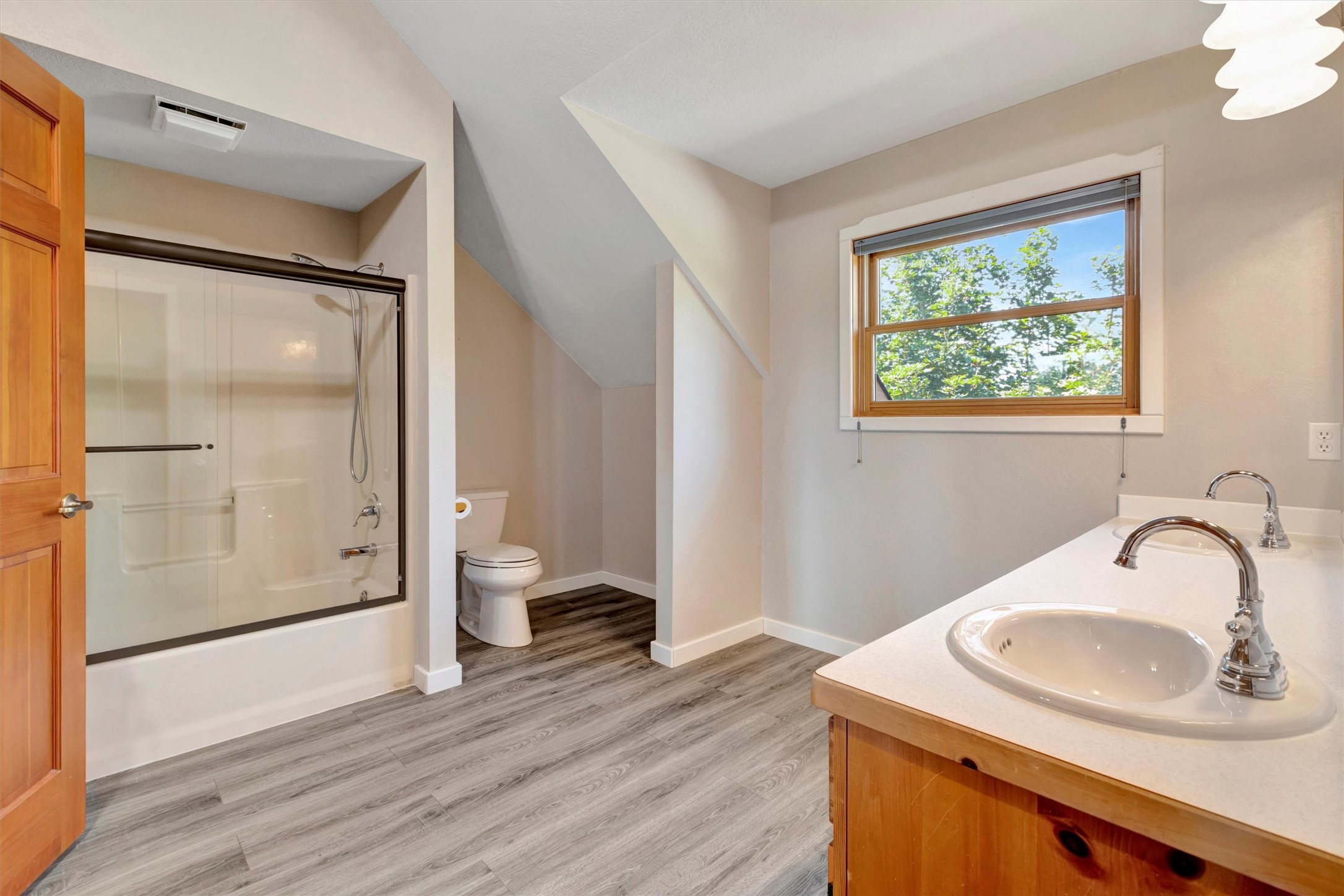 Victor, Montana 59875, United States, 3 Bedrooms Bedrooms, ,2 BathroomsBathrooms,Residential,Pending,48676