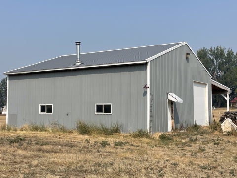 Tiny photo for Nhn Saras Place, Corvallis, MT 59828 (MLS # 30077221)