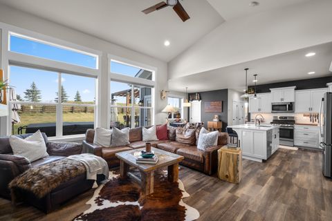 Tiny photo for 142 Sage Grouse Way, Kalispell, MT 59901 (MLS # 30067125)