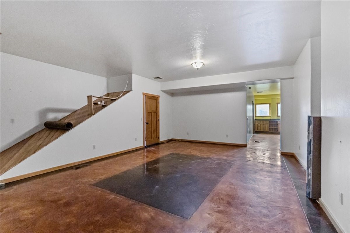 169 Brookes Drive