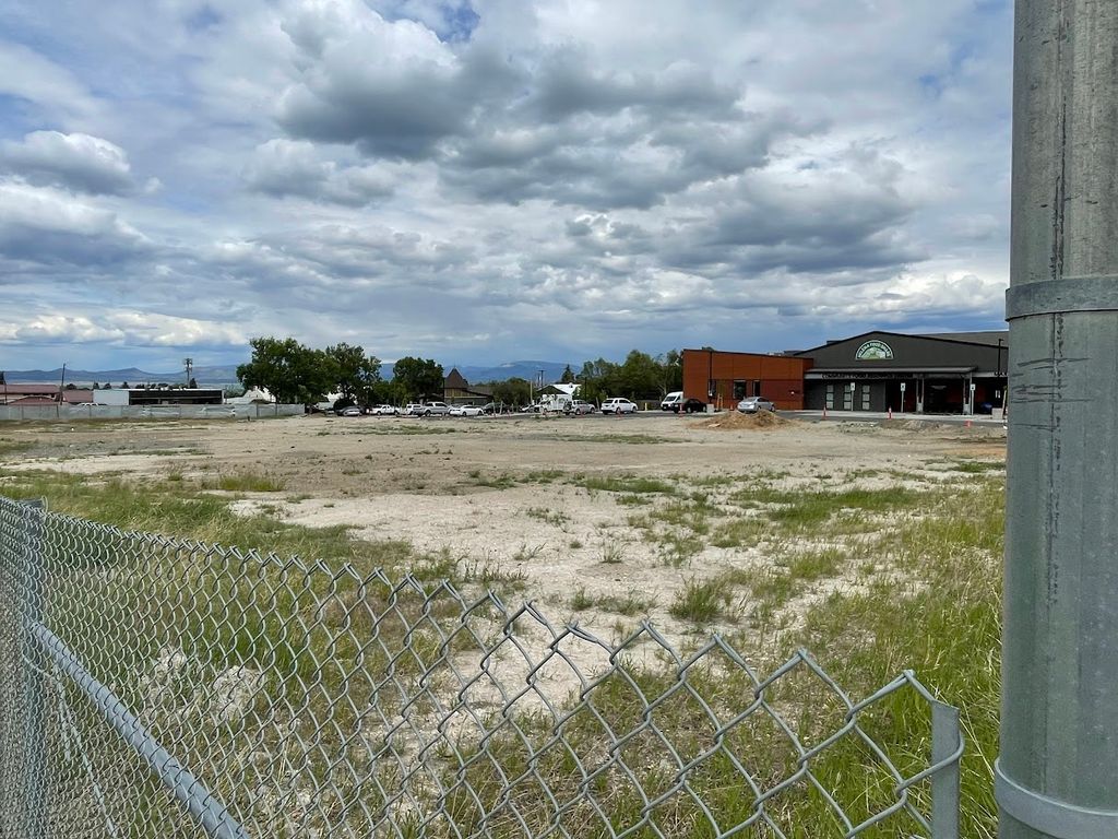 Photo of 1311 N Montana Avenue, Helena, MT 59601 (MLS # 30038913)