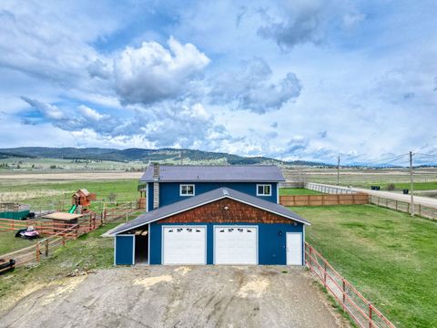 Tiny photo for 952 Smith Lake Road, Kalispell, MT 59901 (MLS # 30069186)