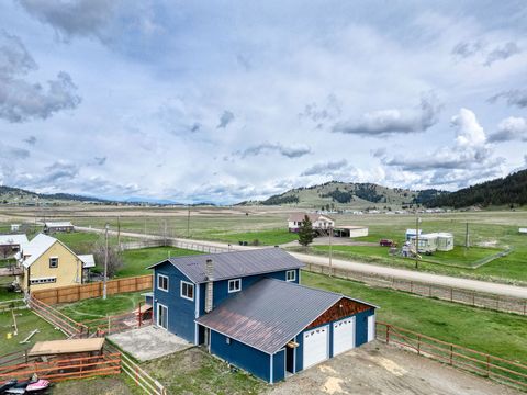 Tiny photo for 952 Smith Lake Road, Kalispell, MT 59901 (MLS # 30069186)