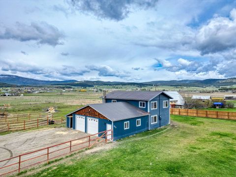 Photo of 952 Smith Lake Road, Kalispell, MT 59901 (MLS # 30069186)