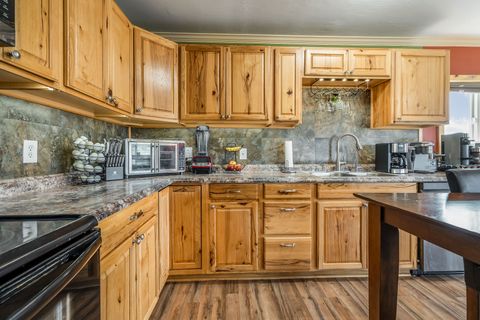 Tiny photo for 952 Smith Lake Road, Kalispell, MT 59901 (MLS # 30069186)