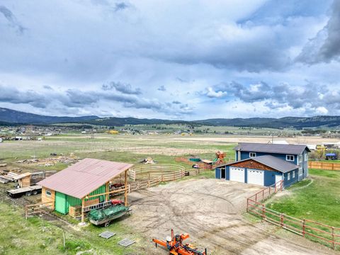 Tiny photo for 952 Smith Lake Road, Kalispell, MT 59901 (MLS # 30069186)