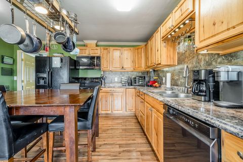 Tiny photo for 952 Smith Lake Road, Kalispell, MT 59901 (MLS # 30069186)