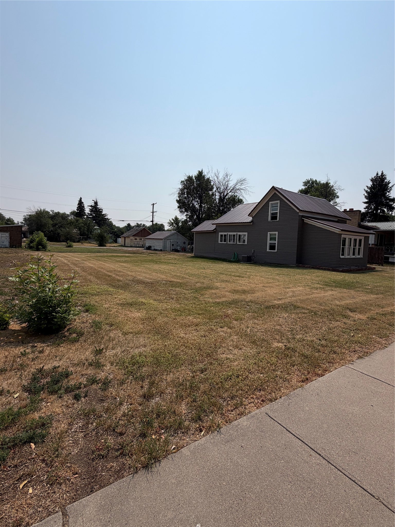 7 S Delaware Street