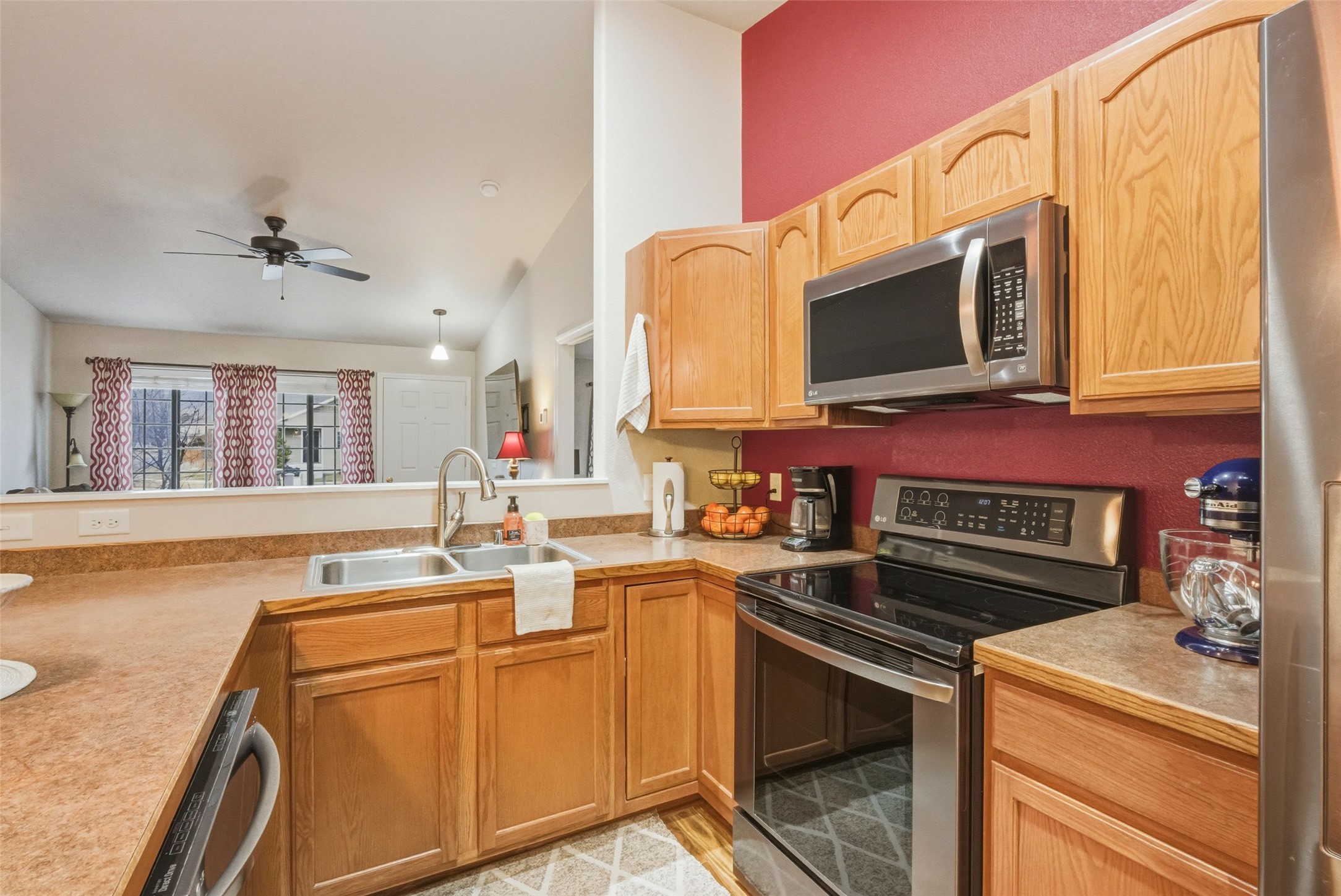 3777 England Boulevard A