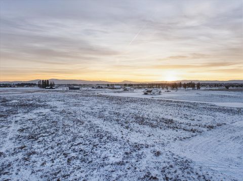 Tiny photo for 125 Glacier Flats Road, Kalispell, MT 59901 (MLS # 30062349)
