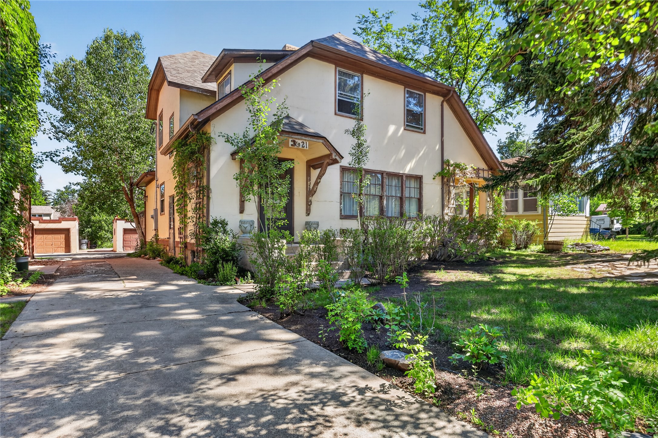 Photo 1 of 55 — 3021 2nd Avenue N, Great Falls, MT 59401