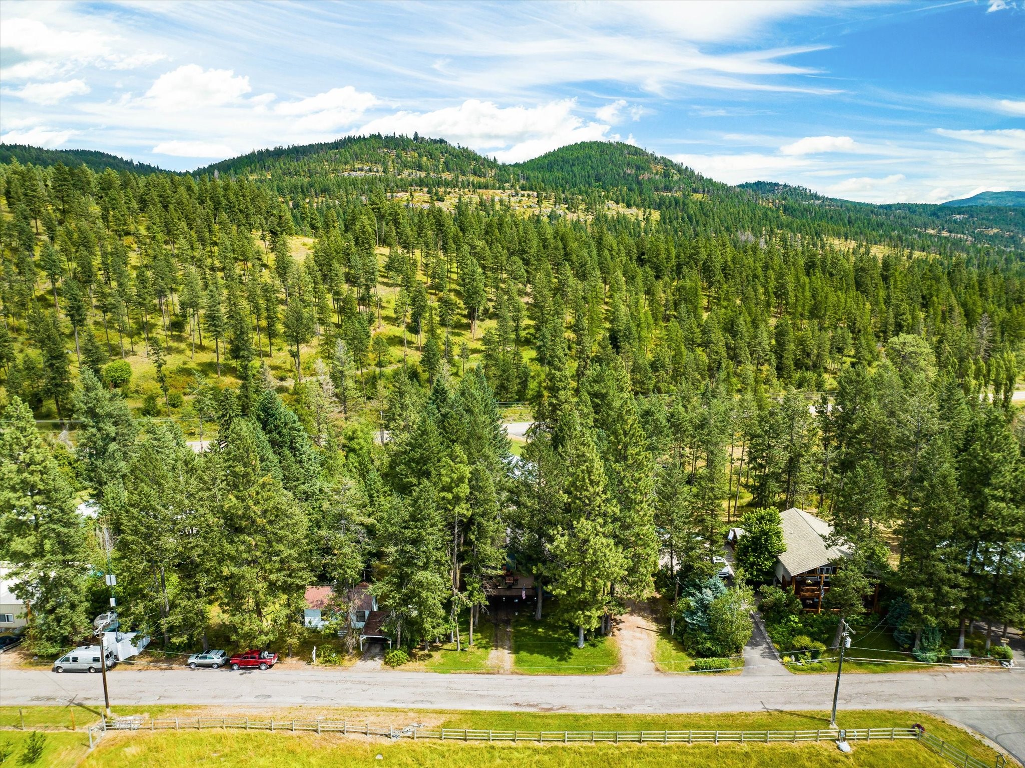 Bigfork, Montana 59911, United States, 3 Bedrooms Bedrooms, ,2 BathroomsBathrooms,Residential,Active,98623