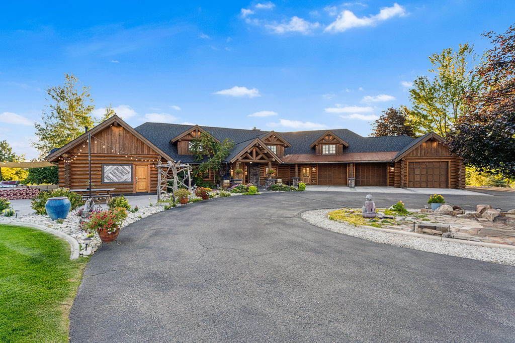 524 Arrow Hill Drive