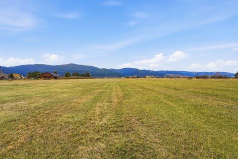 Tiny photo for 6133 Bigelow Road, Bozeman, MT 59718 (MLS # 30067876)