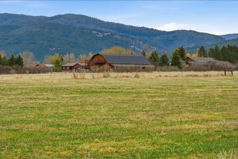 Tiny photo for 6133 Bigelow Road, Bozeman, MT 59718 (MLS # 30067876)