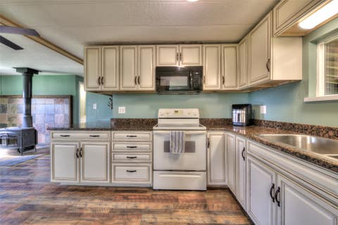 Tiny photo for 1327 Honey House Lane, Corvallis, MT 59828 (MLS # 30072289)