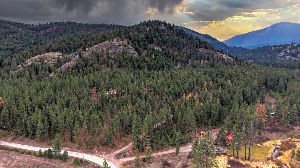 Photo of 24003 Sidehill Lane, Bonner, MT 59823 (MLS # 30068535)