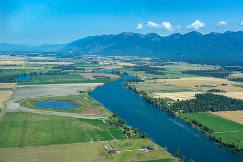 2883 & 2879 Lower Valley Road Kalispell MT 59901