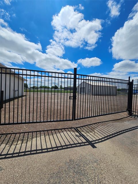 Tiny photo for 4106 N Star Boulevard, Great Falls, MT 59405 (MLS # 30072668)