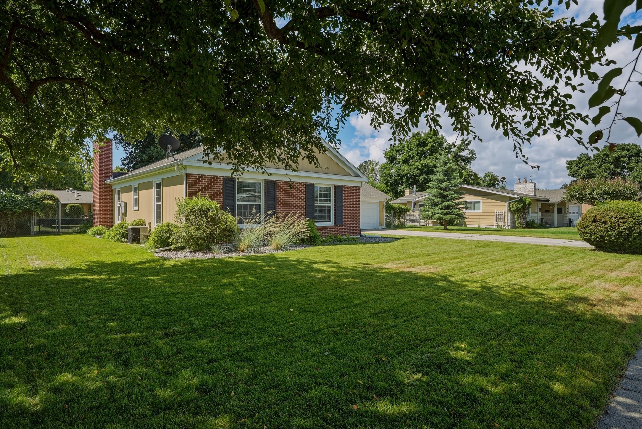 3812 Bellecrest Drive