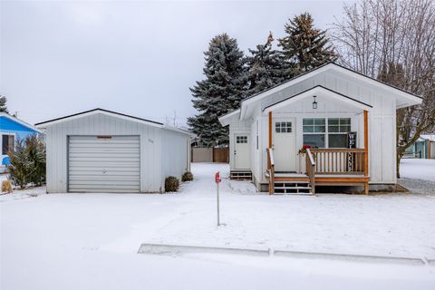 Photo of 222 Forest Hill Village, Kalispell, MT 59901 (MLS # 30065862)