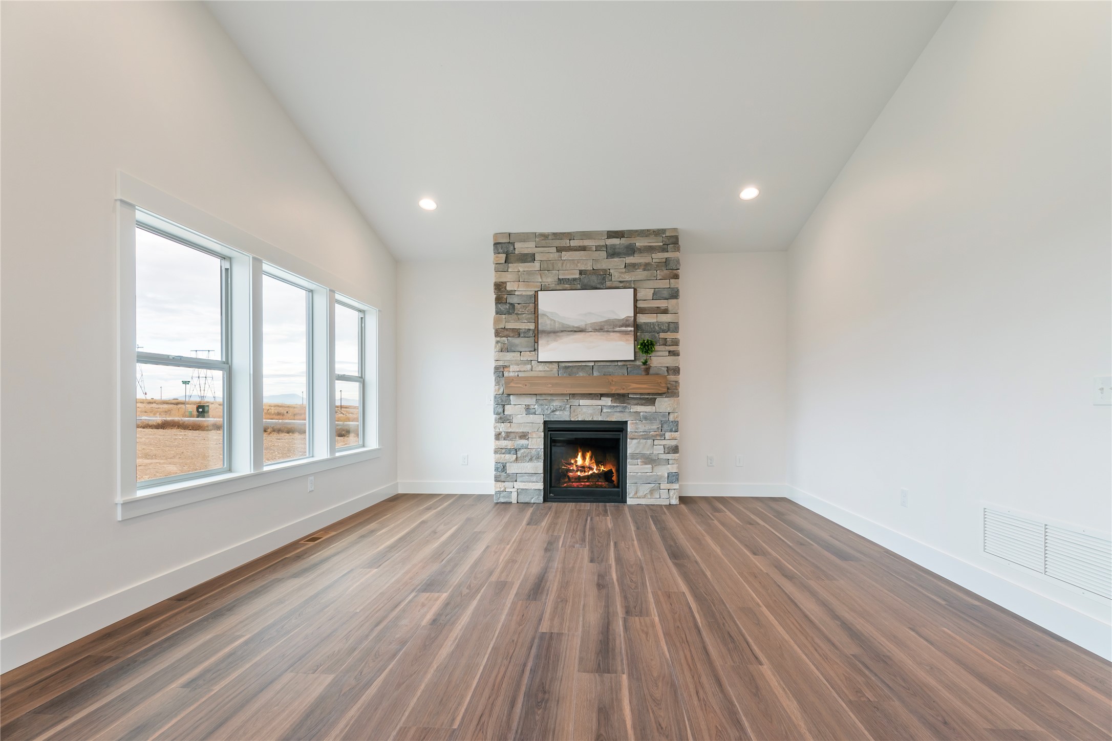 Helena, Montana 59601, United States, 3 Bedrooms Bedrooms, ,2 BathroomsBathrooms,Residential,Active,245966