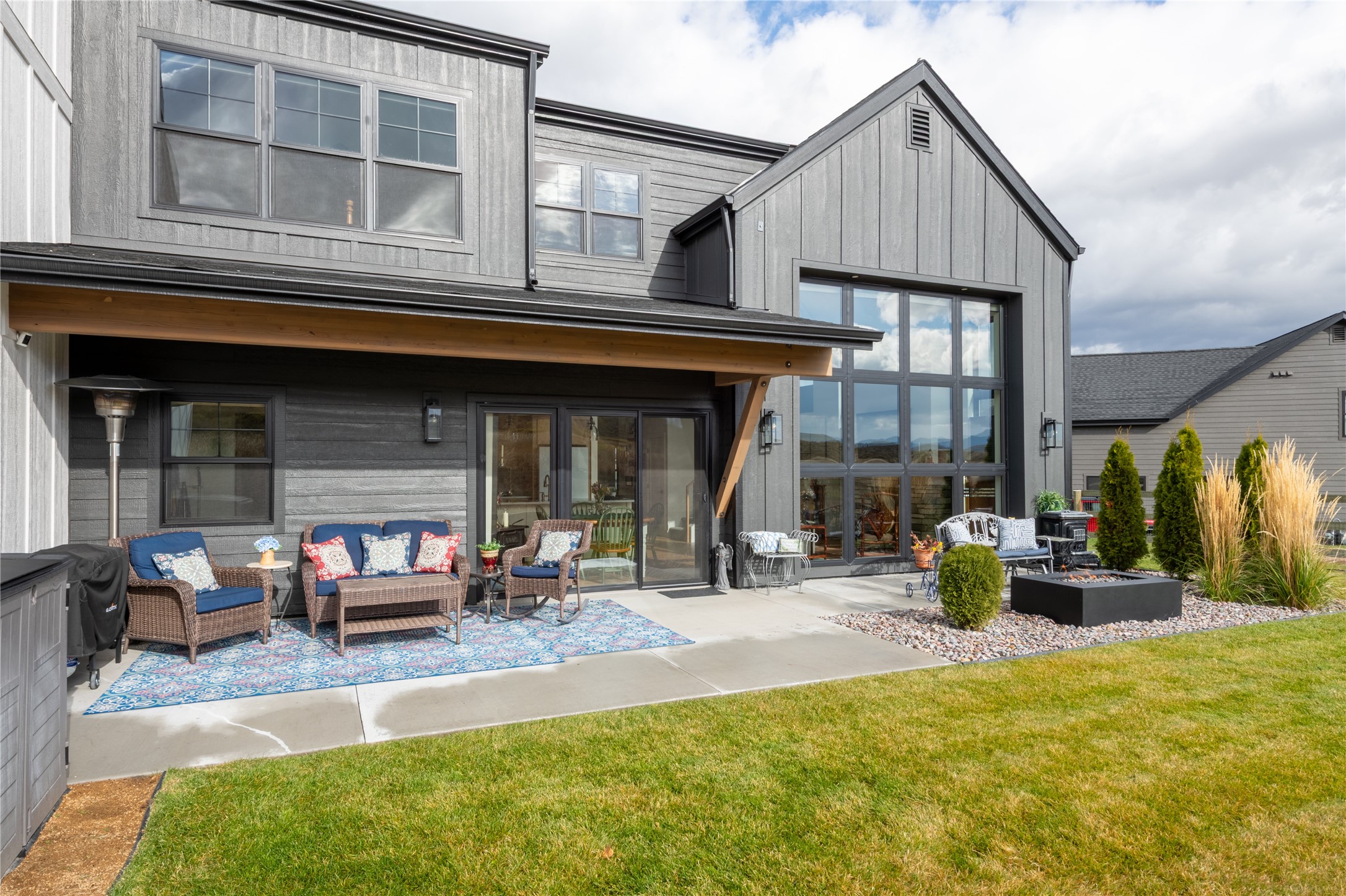 10235 Pale Morning Court