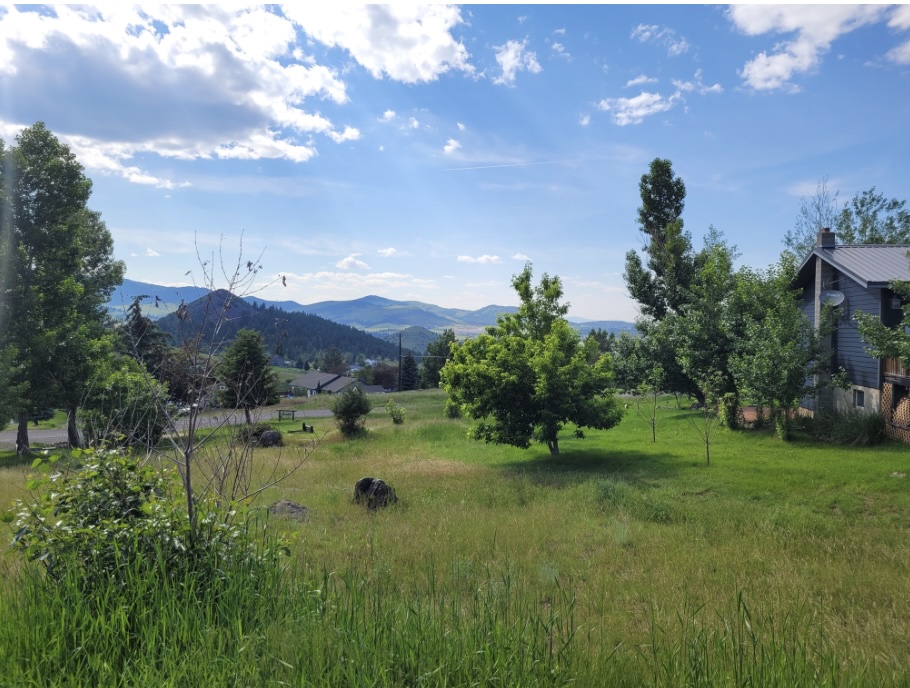 16 Grassy Mountain Road