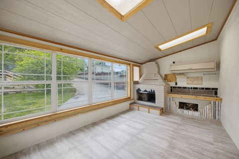 Tiny photo for 820 S Russell Street, Missoula, MT 59801 (MLS # 30071082)