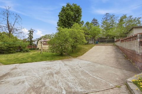 Tiny photo for 820 S Russell Street, Missoula, MT 59801 (MLS # 30071082)
