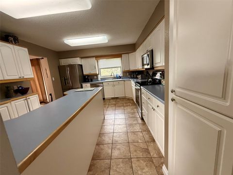 Tiny photo for 1013 26th Avenue SW, Great Falls, MT 59404 (MLS # 30069516)