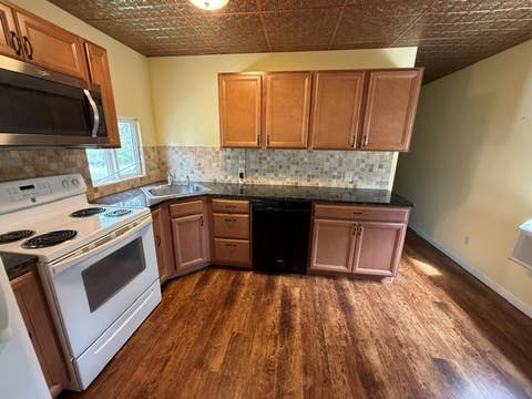 Tiny photo for 911 Keri Way, Corvallis, MT 59828 (MLS # 30076940)