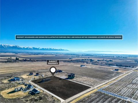 Tiny photo for 62 Katie Ray Lane, Kalispell, MT 59901 (MLS # 30066162)