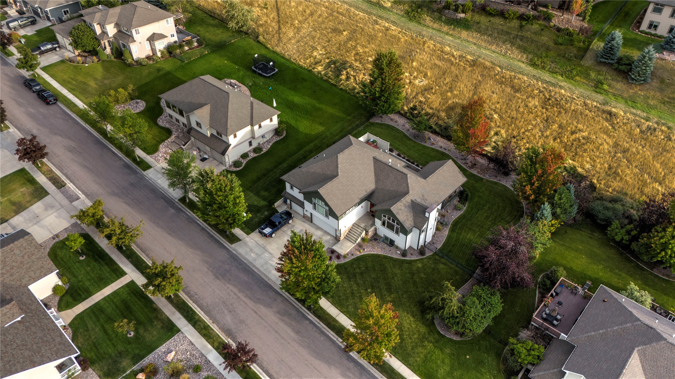 Missoula, Montana 59803, United States, 5 Bedrooms Bedrooms, ,4 BathroomsBathrooms,Residential,Pending,103013