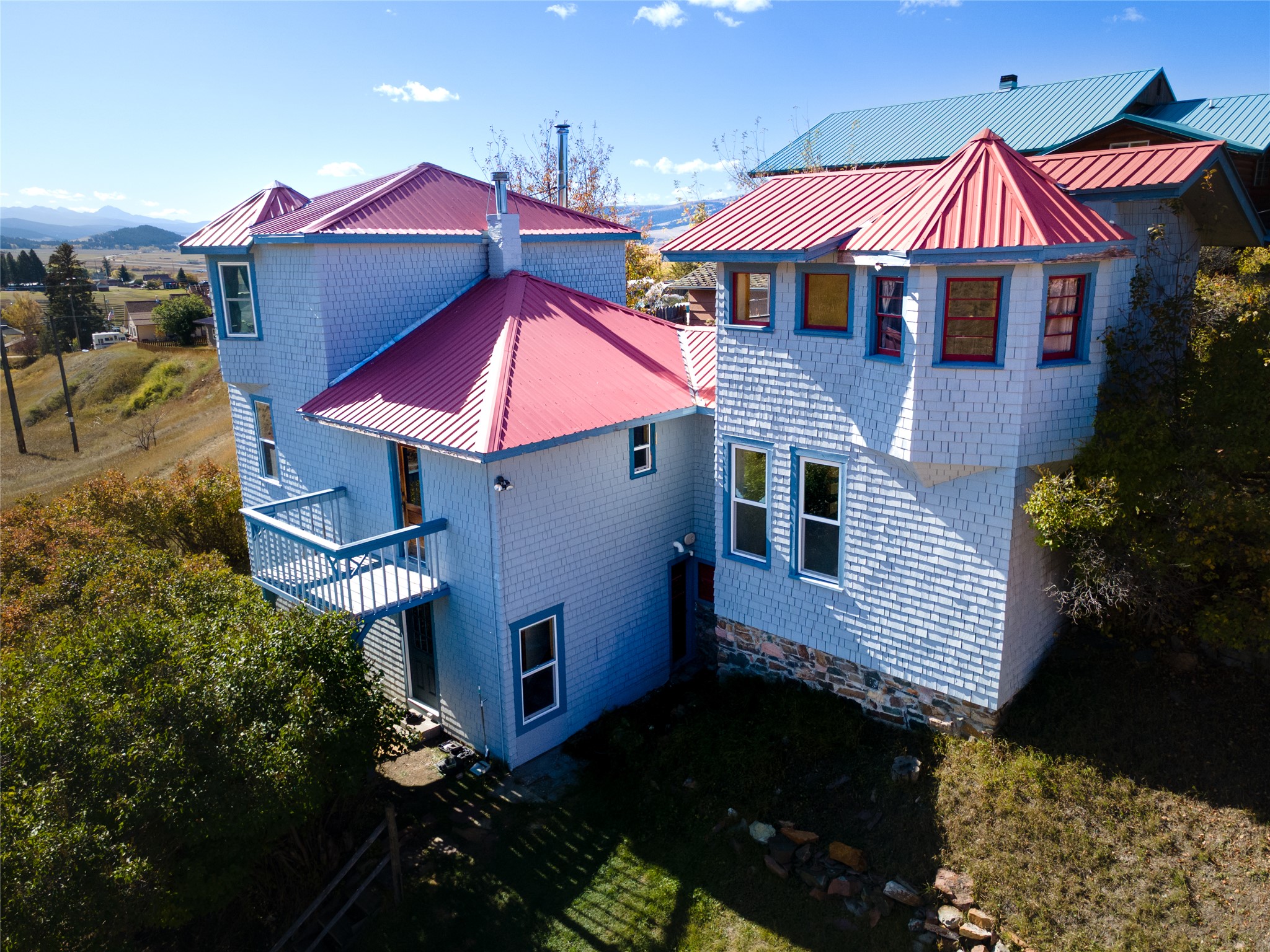 109 W Harrison Avenue