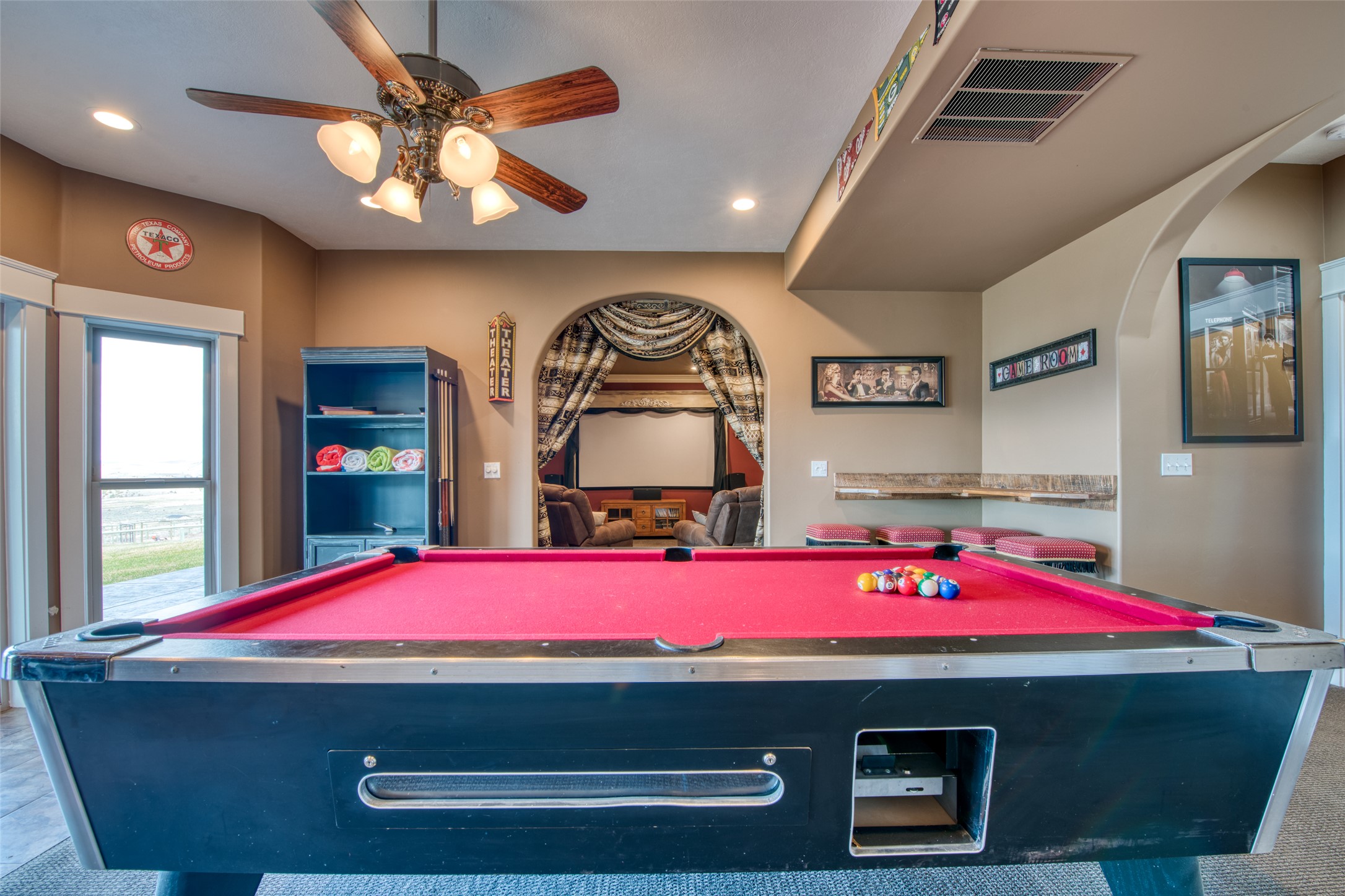 Corvallis, Montana 59828, United States, 4 Bedrooms Bedrooms, ,4 BathroomsBathrooms,Residential,Active,106619