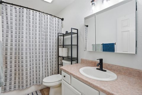Tiny photo for 2800 Fleet Street, Missoula, MT 59808 (MLS # 30069992)