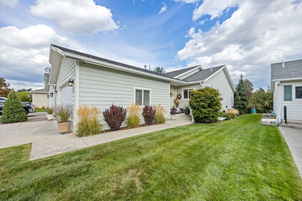 Photo of 167 E Nicklaus Avenue, Kalispell, MT 59901 (MLS # 30078208)