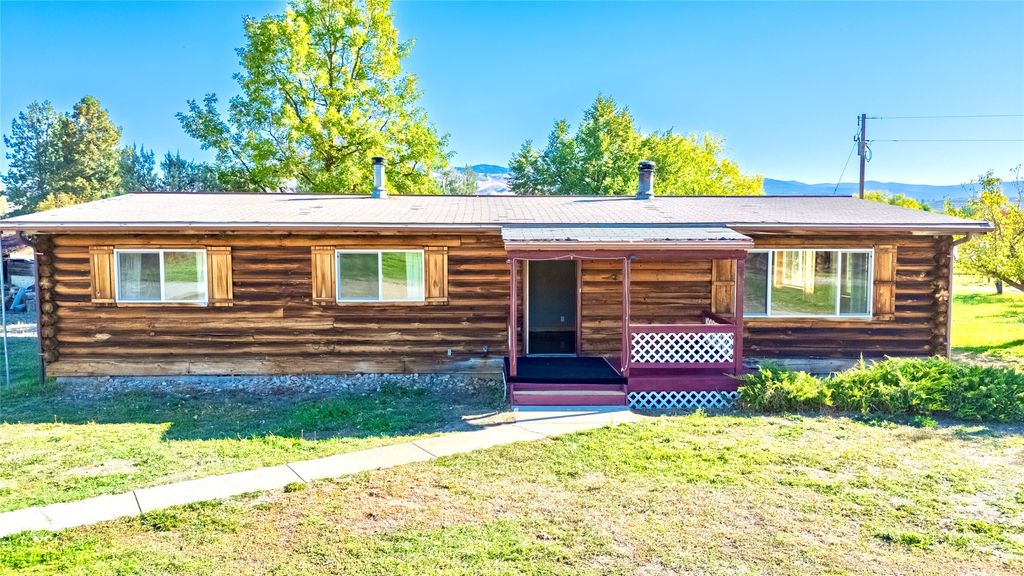 Photo of 5819 Lawrence Lane, Florence, MT 59833 (MLS # 30058210)