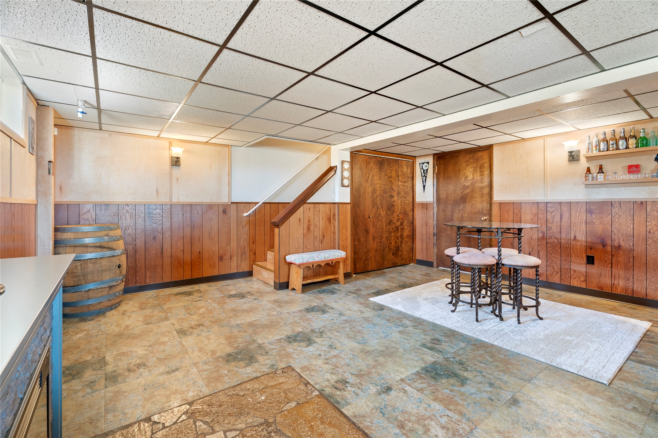 Clancy, Montana 59634, United States, 3 Bedrooms Bedrooms, ,3 BathroomsBathrooms,Residential,Pending,215813