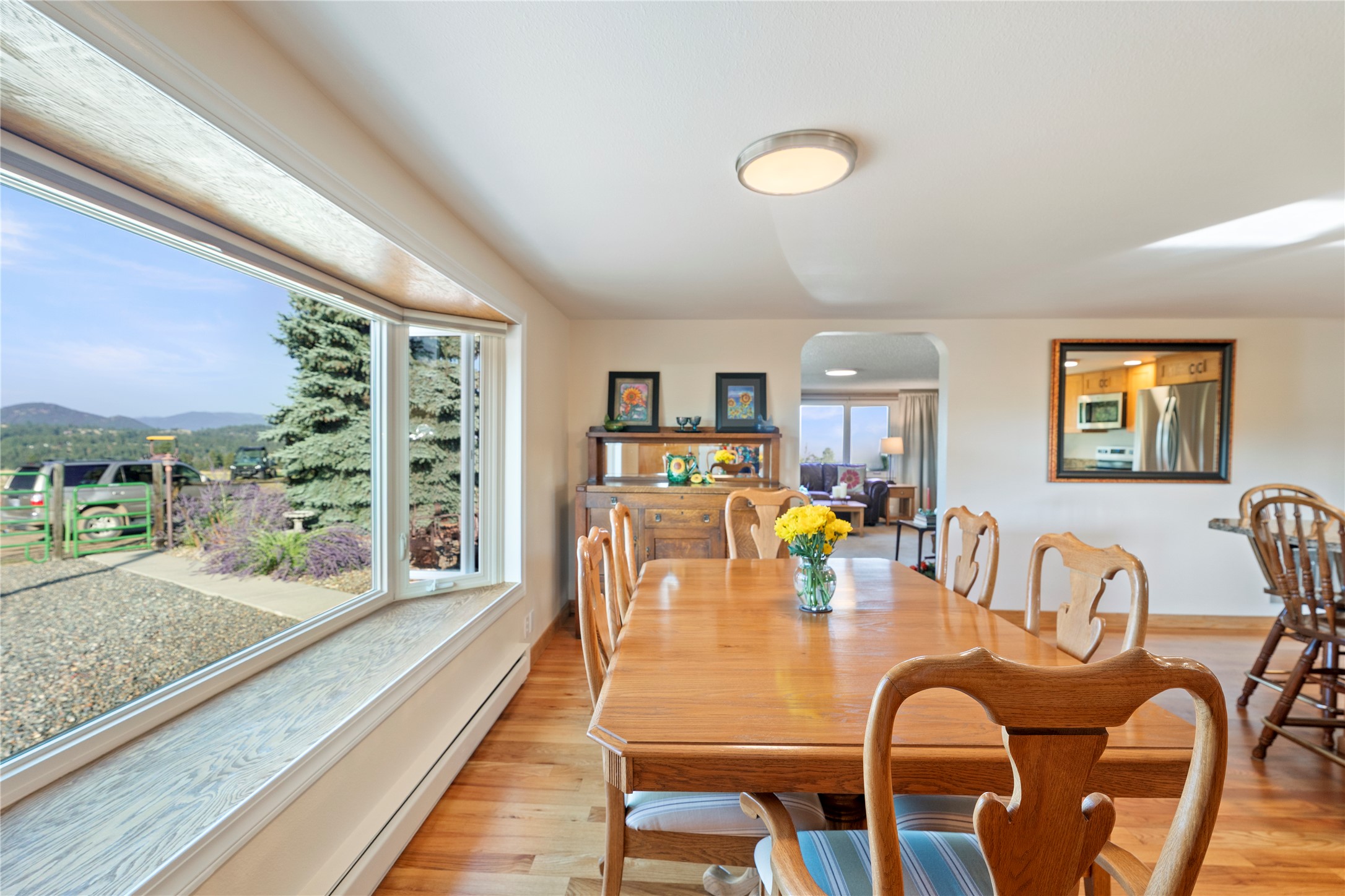 Clancy, Montana 59634, United States, 3 Bedrooms Bedrooms, ,3 BathroomsBathrooms,Residential,Pending,215813