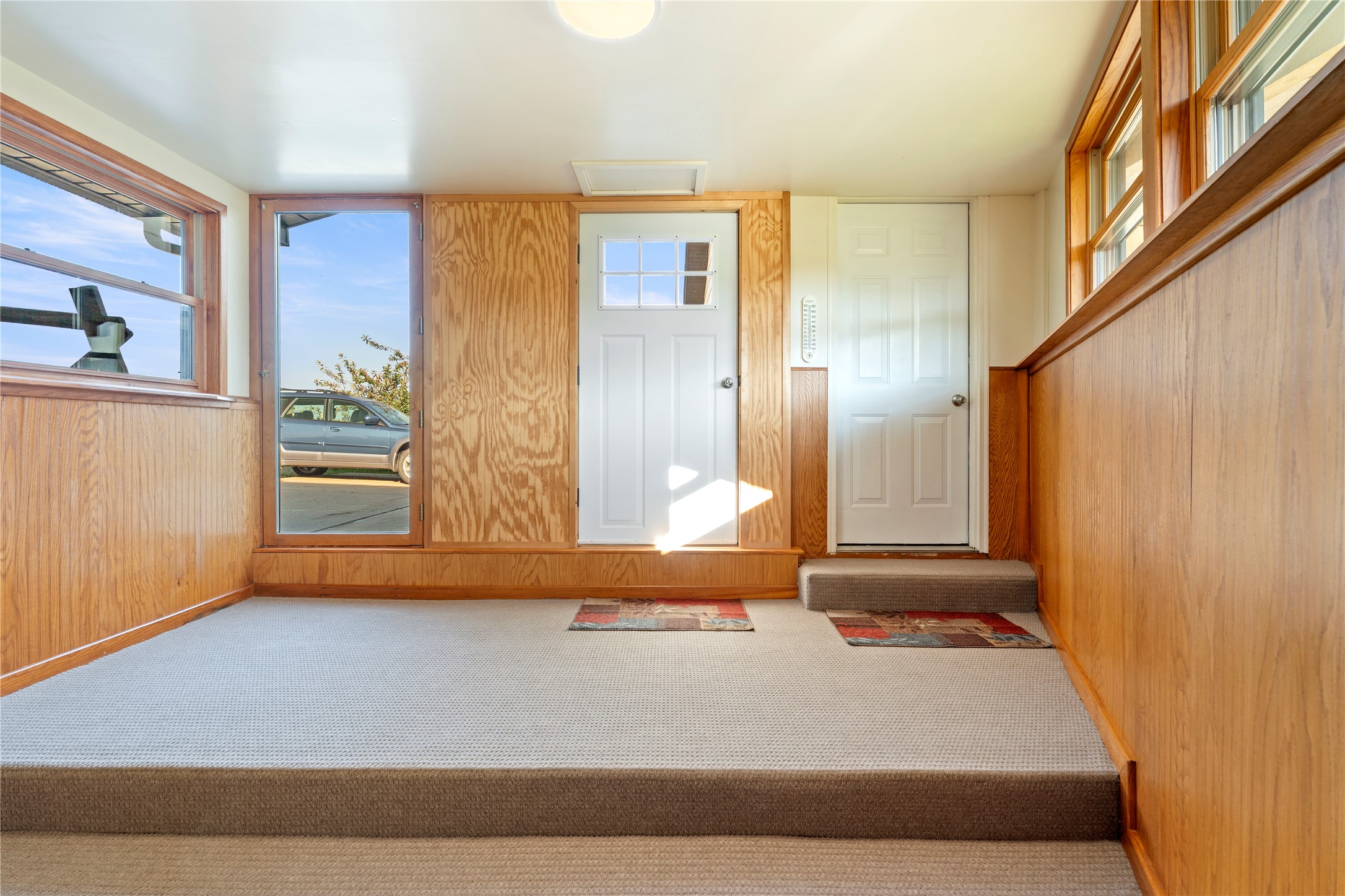 Clancy, Montana 59634, United States, 3 Bedrooms Bedrooms, ,3 BathroomsBathrooms,Residential,Pending,215813