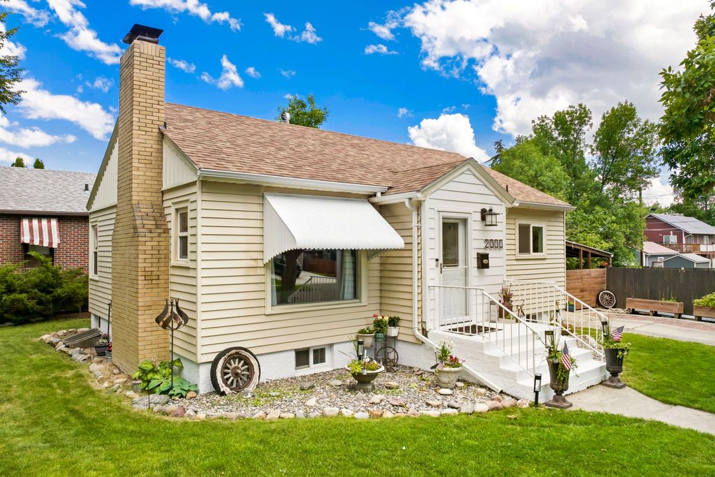 Photo of 2000 2nd Avenue N, Great Falls, MT 59401 (MLS # 30074220)