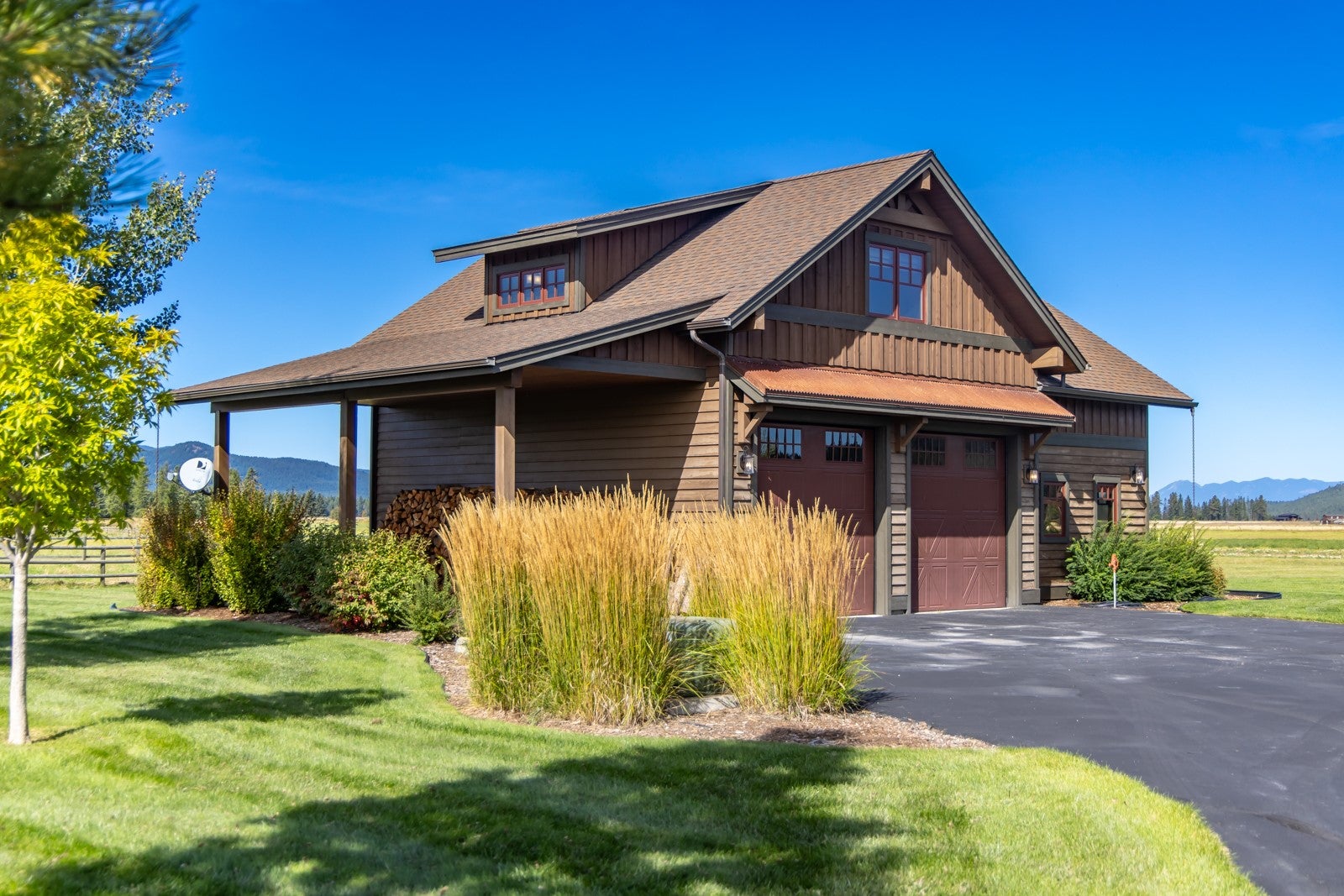 1729 Spring Prairie Ranch Road