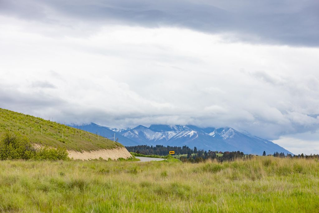 Photo of 171 Quirk Trail, Eureka, MT 59917 (MLS # 30067919)