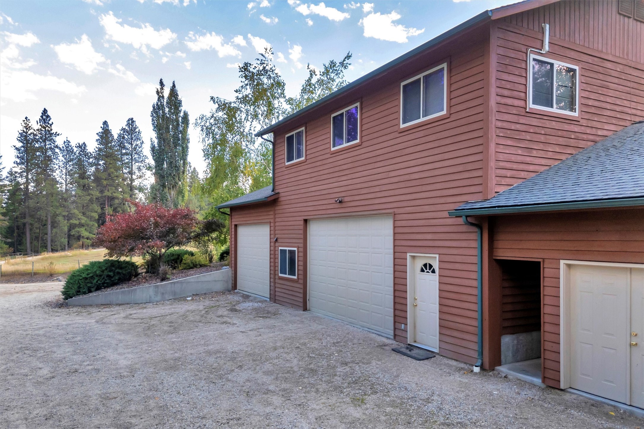 Stevensville, Montana 59870, United States, 5 Bedrooms Bedrooms, ,5 BathroomsBathrooms,Residential,Active,41203