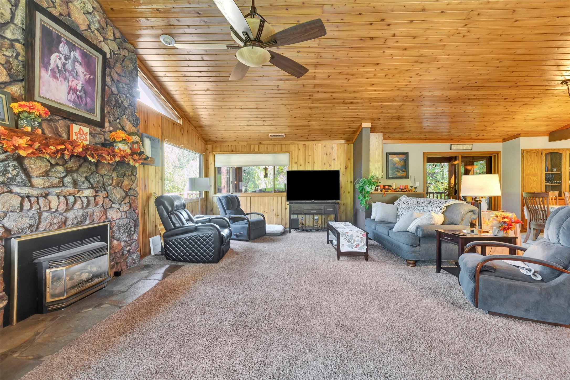 Stevensville, Montana 59870, United States, 5 Bedrooms Bedrooms, ,5 BathroomsBathrooms,Residential,Active,41203