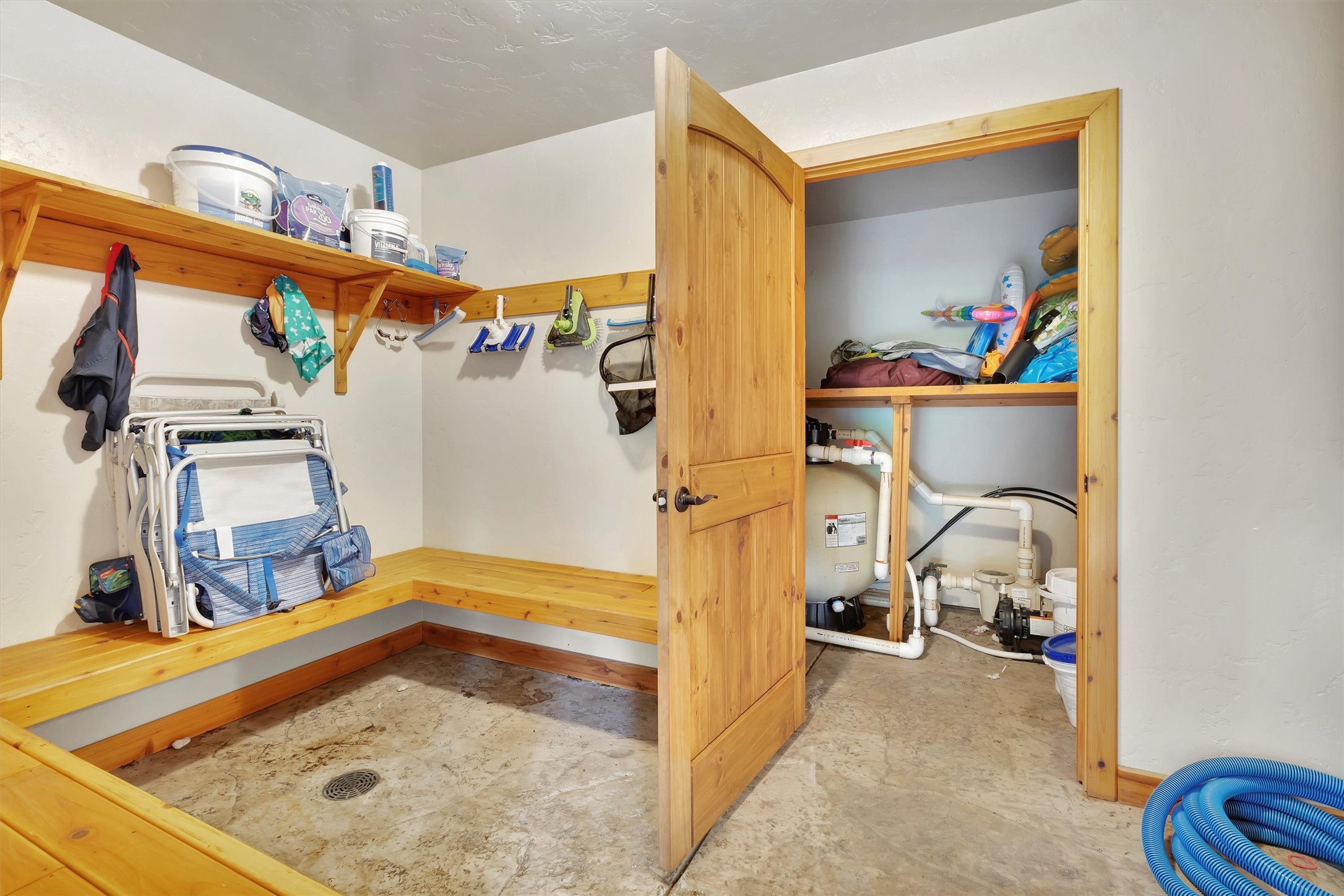 Stevensville, Montana 59870, United States, 5 Bedrooms Bedrooms, ,5 BathroomsBathrooms,Residential,Active,41203