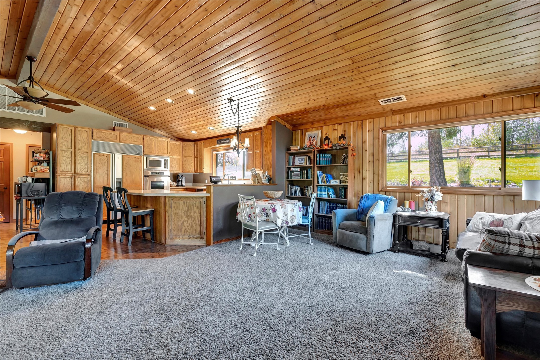 Stevensville, Montana 59870, United States, 5 Bedrooms Bedrooms, ,5 BathroomsBathrooms,Residential,Active,41203