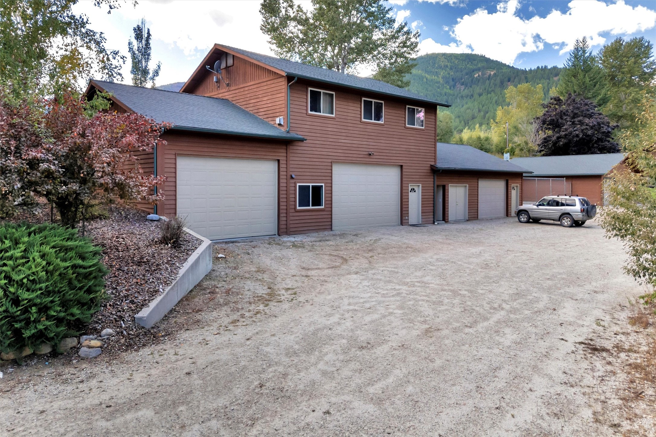 Stevensville, Montana 59870, United States, 5 Bedrooms Bedrooms, ,5 BathroomsBathrooms,Residential,Active,41203